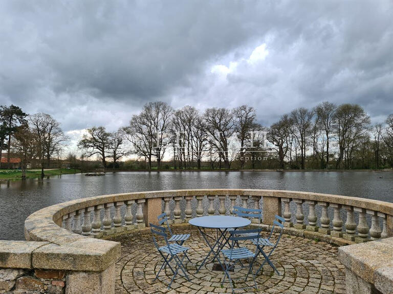 Château La Roche-sur-Yon - 7 chambres - 900m²