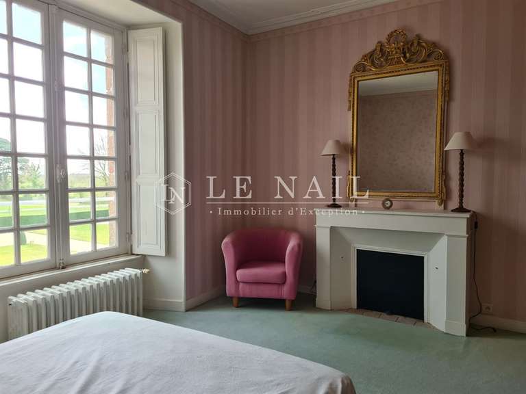 Château La Roche-sur-Yon - 7 chambres - 900m²