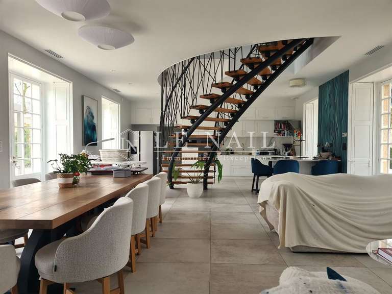 Château La Roche-sur-Yon - 7 chambres - 900m²