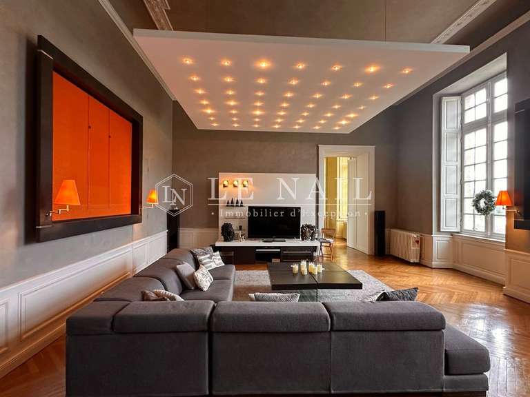 Château La Roche-sur-Yon - 7 chambres - 900m²