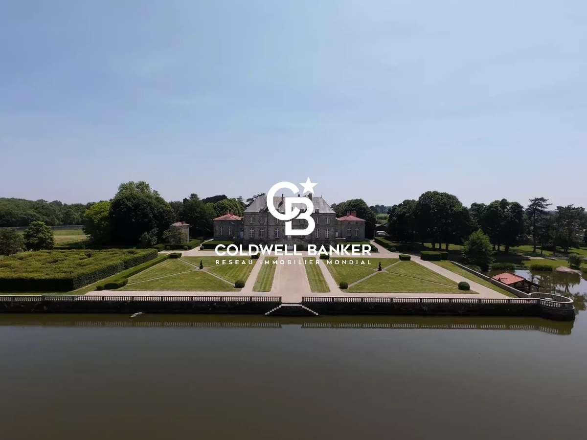 Château La Roche-sur-Yon