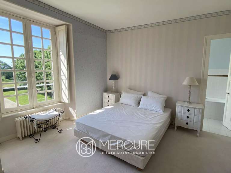 Château La Roche-sur-Yon - 7 chambres - 900m²