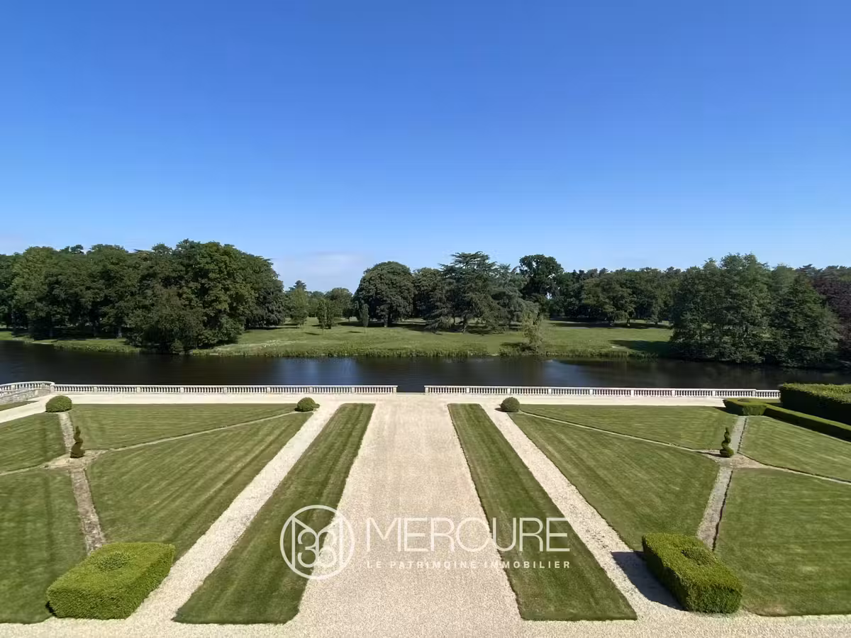 Château La Roche-sur-Yon