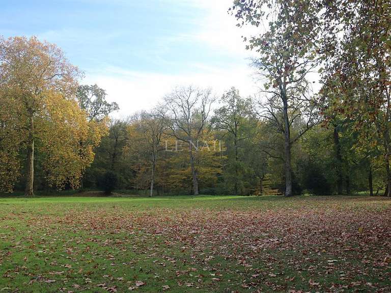 Château La Roche-sur-Yon - 22 chambres - 800m²