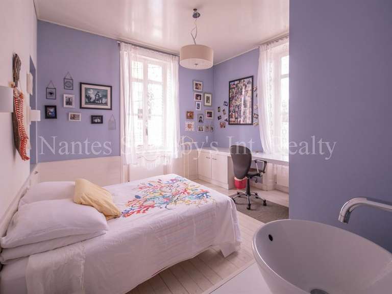 Hôtel particulier La Roche-sur-Yon - 6 chambres - 285m²