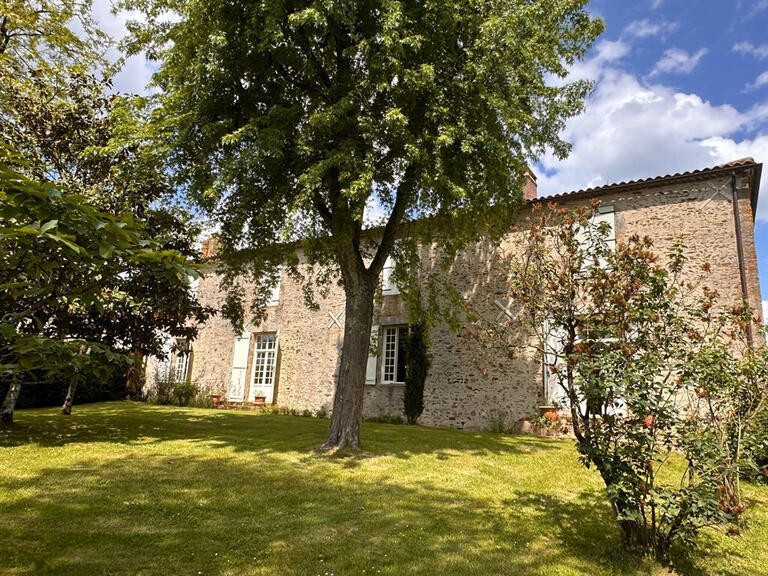 Maison La Roche-sur-Yon - 8 chambres - 449m²