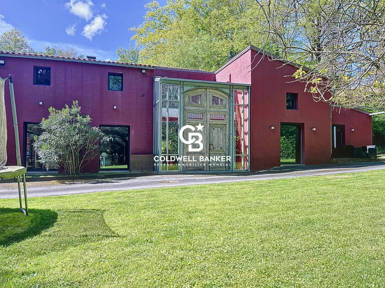 Maison La Roche-sur-Yon - 6 chambres - 544m²