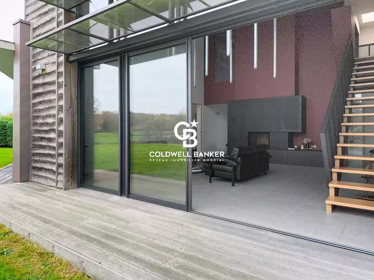 Maison La Roche-sur-Yon - 4 chambres - 263m²