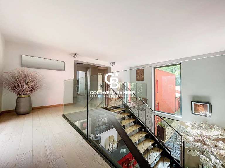 Maison La Roche-sur-Yon - 6 chambres - 544m²