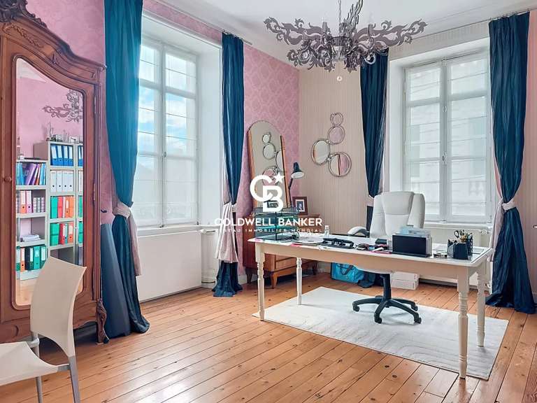 Maison La Roche-sur-Yon - 5 chambres - 330m²