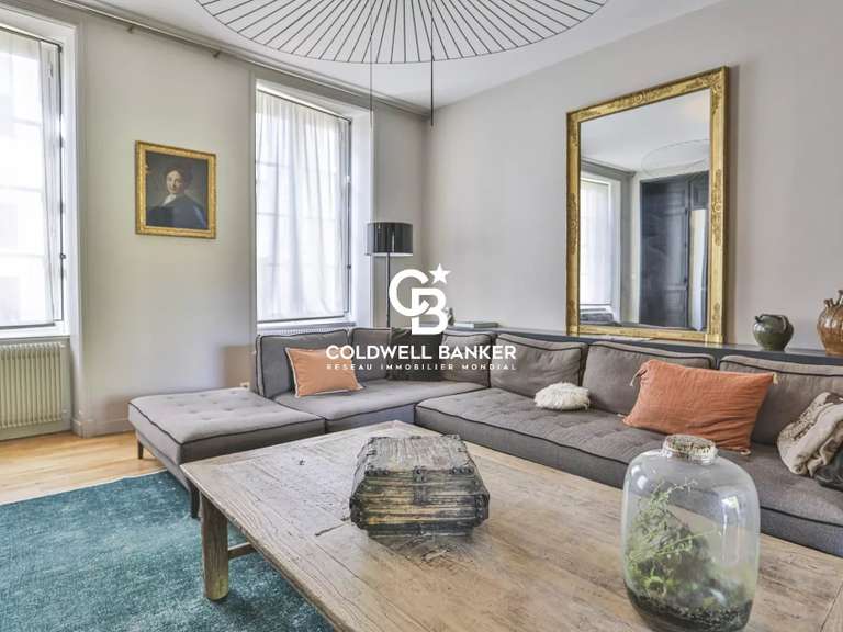 Maison La Roche-sur-Yon - 3 chambres - 315m²