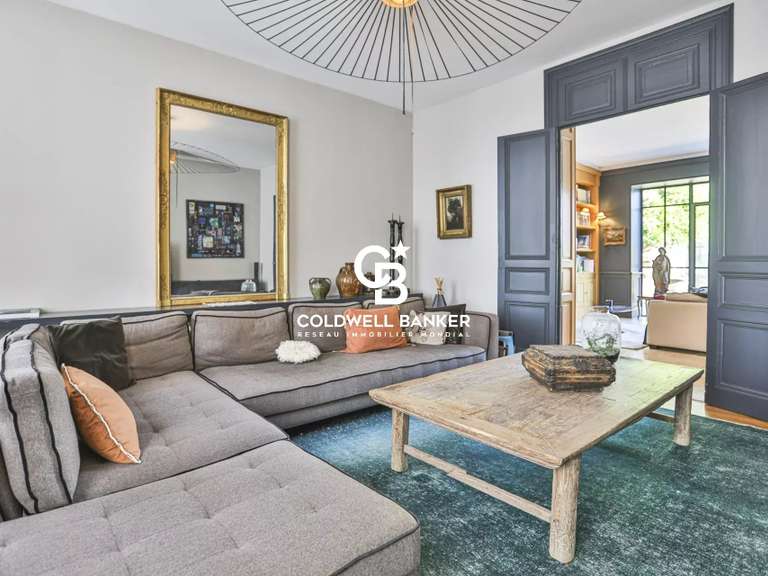 Maison La Roche-sur-Yon - 3 chambres - 315m²