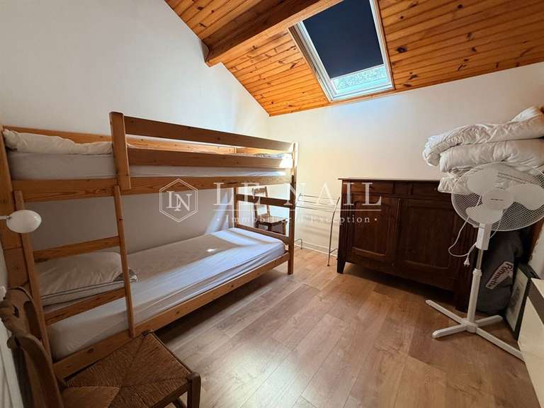 Propriété La Rochefoucauld-en-Angoumois - 7 chambres - 350m²