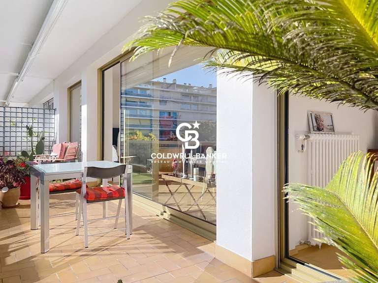 Appartement La Rochelle - 2 chambres - 121m²