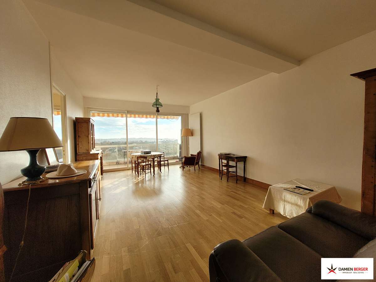 Apartment La Rochelle