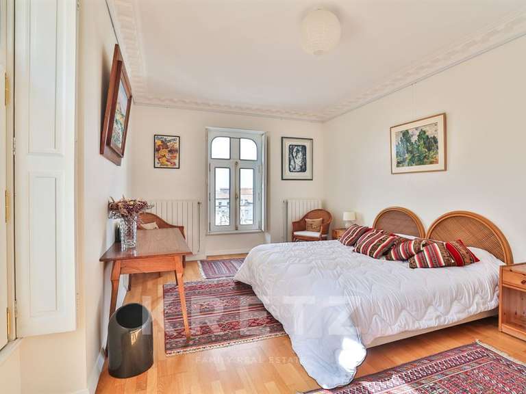Hôtel particulier La Rochelle - 8 chambres - 574m²