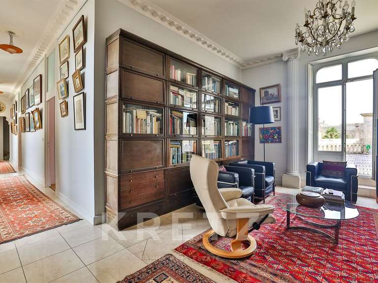 Hôtel particulier La Rochelle - 8 chambres - 574m²
