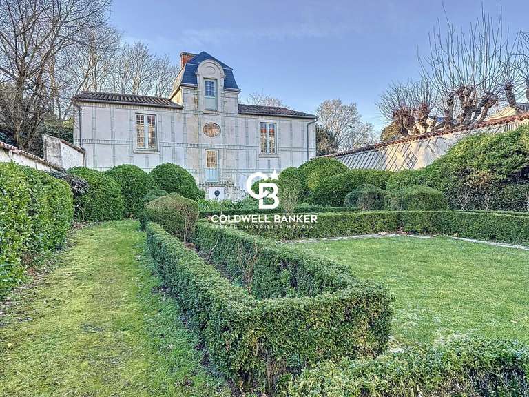 Hôtel particulier La Rochelle - 4 chambres - 426m²