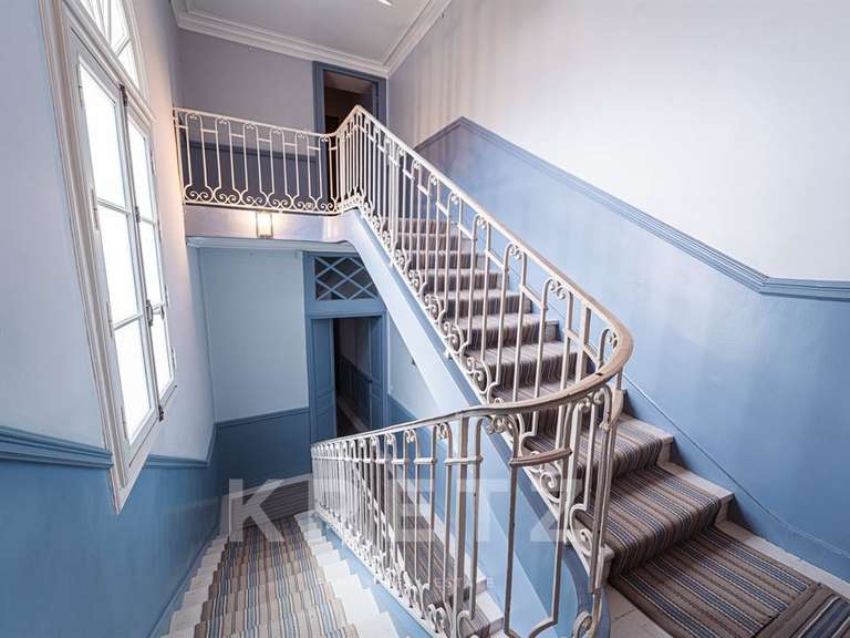 Hôtel particulier La Rochelle - 11 chambres - 570m²
