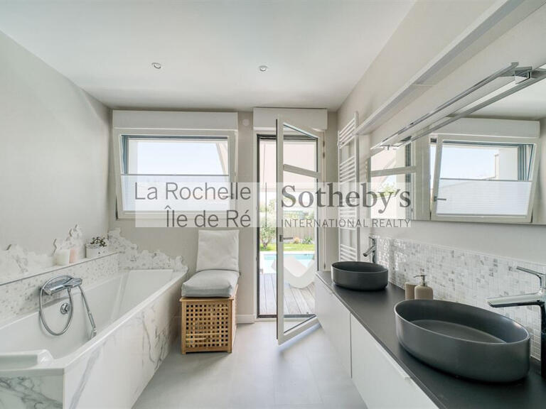 Sale House La Rochelle - 5 bedrooms