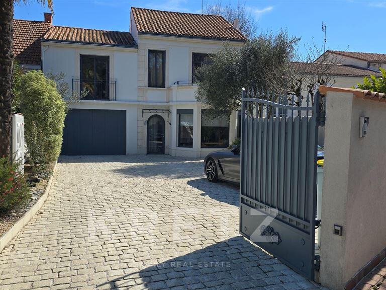 Maison La Rochelle - 4 chambres - 210m²