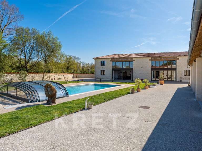Maison La Rochelle - 3 chambres - 400m²