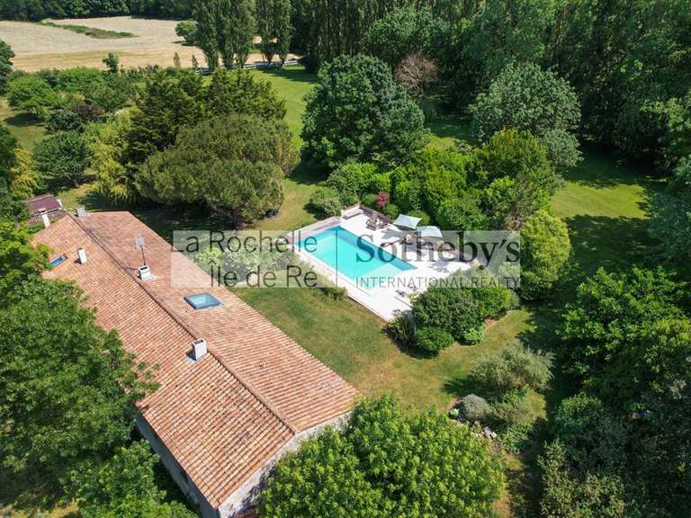 House La Rochelle - 5 bedrooms - 254m²