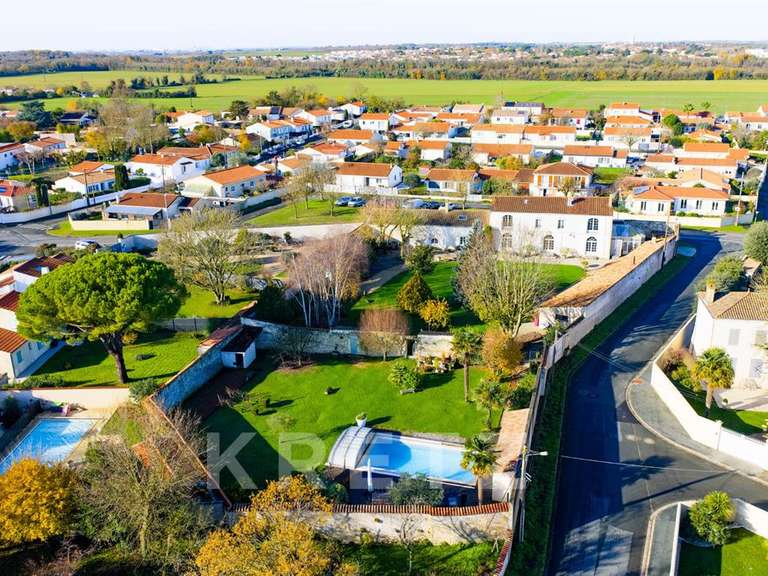 House La Rochelle - 5 bedrooms - 652m²