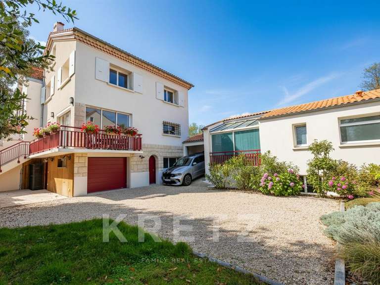 Maison La Rochelle - 4 chambres - 213m²