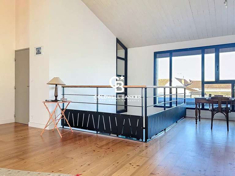 Maison La Rochelle - 3 chambres - 198m²