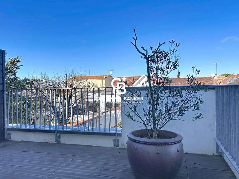 Maison La Rochelle - 3 chambres - 198m²