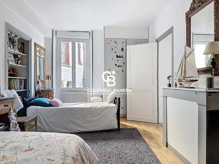 House La Rochelle - 6 bedrooms - 210m²