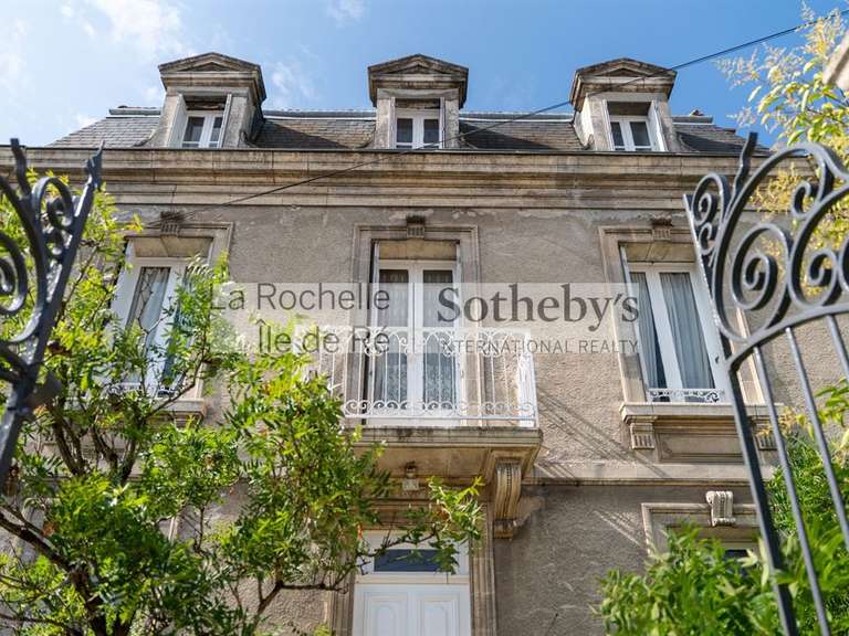 Maison La Rochelle - 4 chambres - 240m²