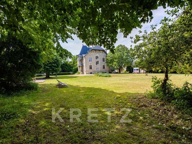 Maison La Rochelle - 13 chambres - 680m²