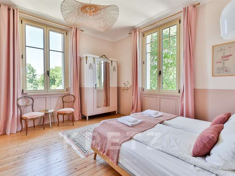 Maison La Rochelle - 13 chambres - 680m²
