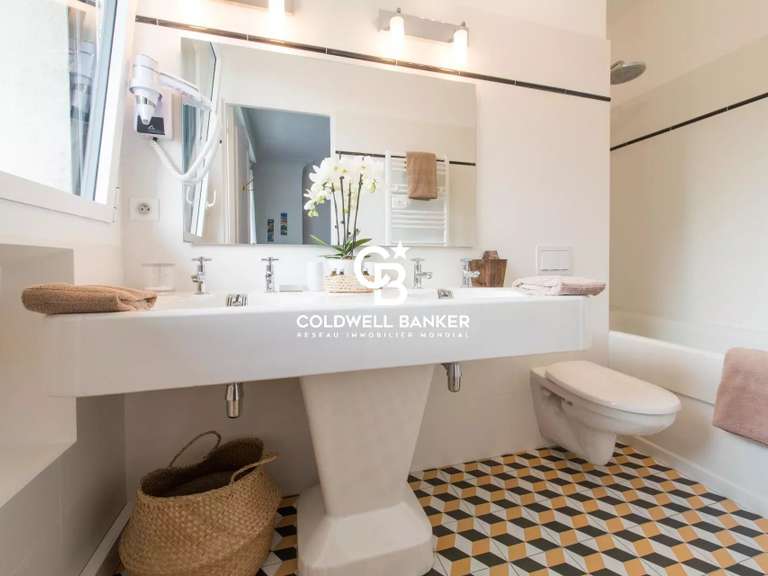 Maison La Rochelle - 6 chambres - 330m²