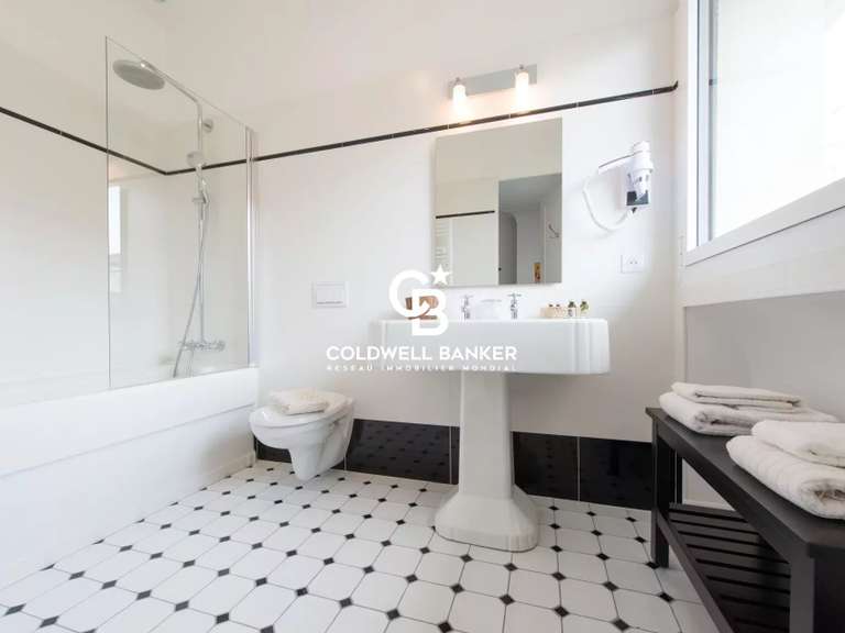 Maison La Rochelle - 6 chambres - 330m²