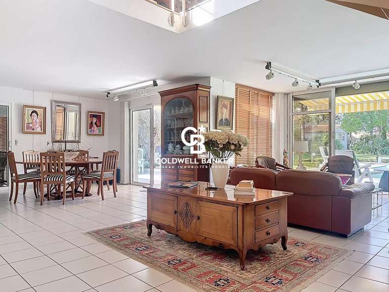 Maison La Rochelle - 3 chambres - 240m²