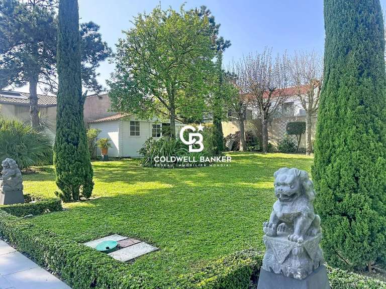 Maison La Rochelle - 3 chambres - 240m²