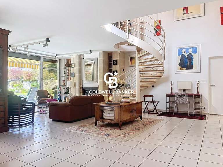 Maison La Rochelle - 3 chambres - 240m²