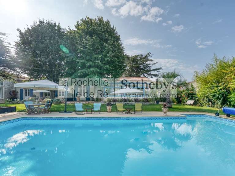 House La Rochelle - 5 bedrooms - 310m²