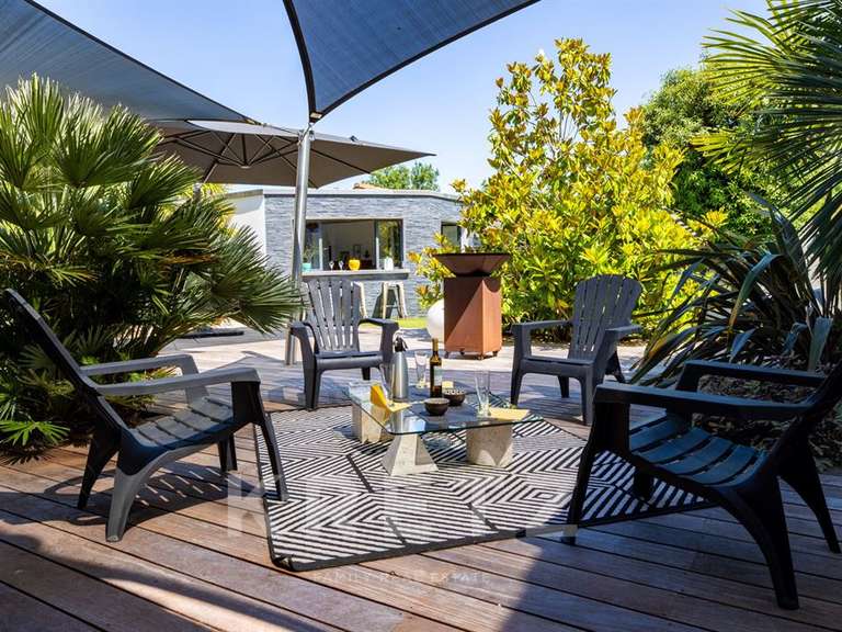 Maison La Rochelle - 3 chambres - 300m²