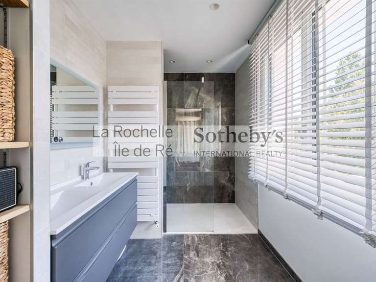 Maison La Rochelle - 3 chambres - 225m²