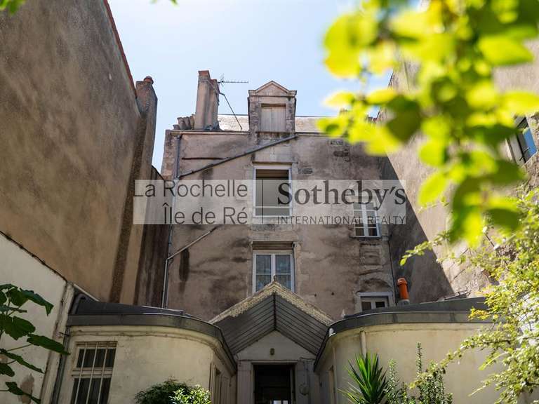 Maison La Rochelle - 4 chambres - 249m²