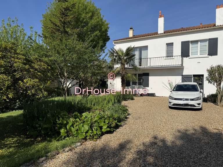 Villa La Rochelle - 5 bedrooms - 160m²