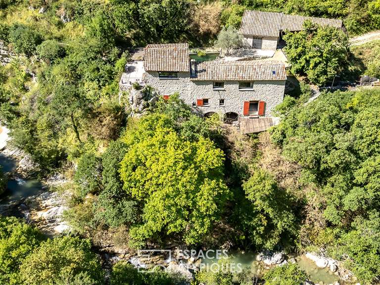 Maison La Rochette-du-Buis - 2 chambres - 136m²