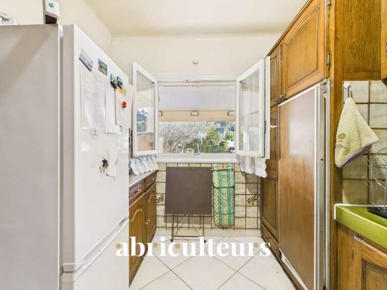 Maison La Roque-d'Anthéron - 5 chambres - 232m²