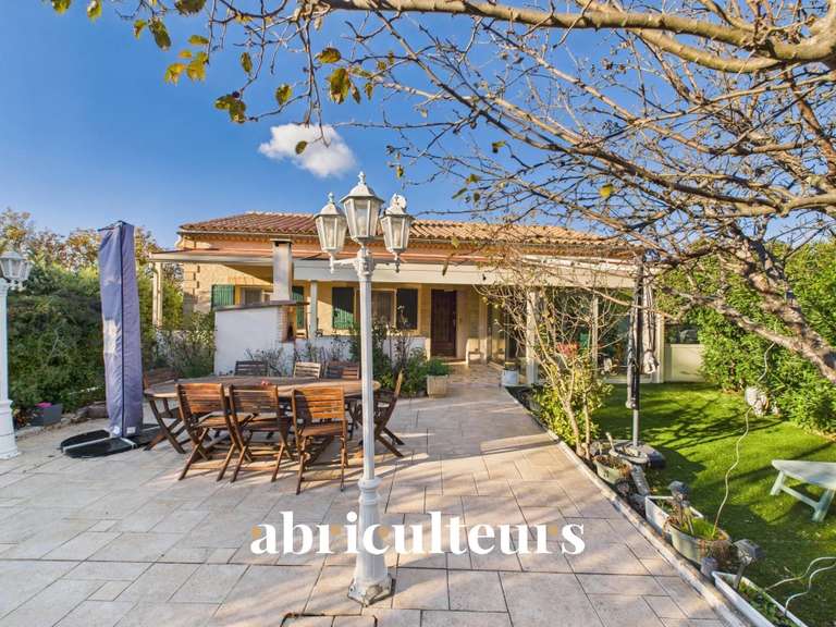 Maison La Roque-d'Anthéron - 5 chambres - 232m²