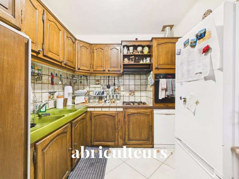 Maison La Roque-d'Anthéron - 5 chambres - 232m²