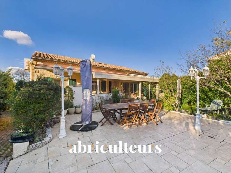 Maison La Roque-d'Anthéron - 5 chambres - 232m²